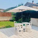 Apartmento Con Jardin Gibaja